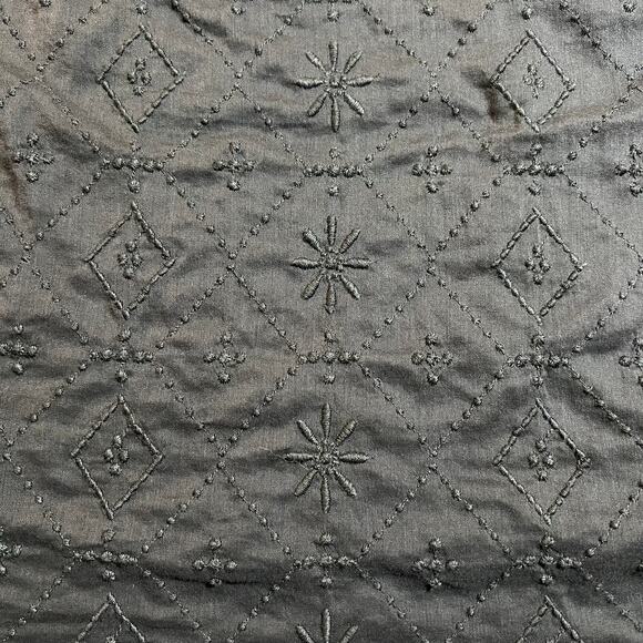 Old Navy Split Neck Boho Embroidered Blouse Size Small Neutral Casual Minimalist - Picture 8 of 11